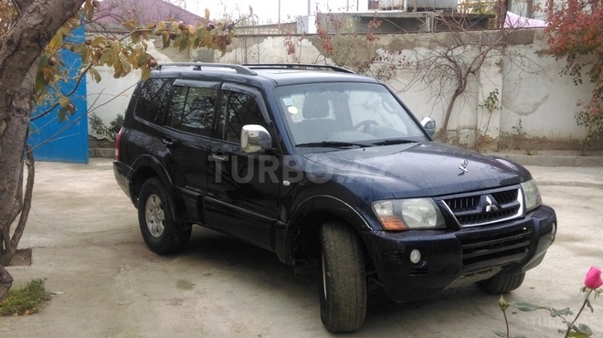 Mitsubishi Pajero 2003, 208,556 km - 3.0 l - Bakı