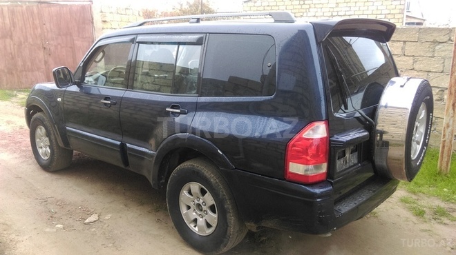 Mitsubishi Pajero 2003, 208,556 km - 3.0 l - Bakı