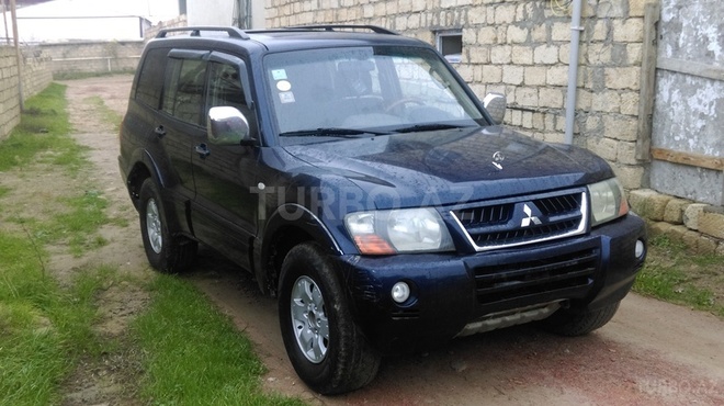 Mitsubishi Pajero 2003, 208,556 km - 3.0 l - Bakı