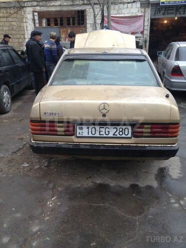 Mercedes 190 1985, 250,000 km - 2.2 l - Bakı