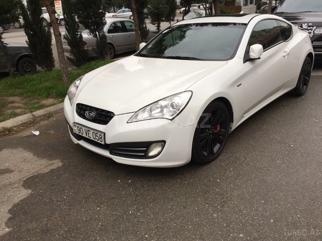 Hyundai Genesis 2010, 140,000 km - 2.0 l - Bakı