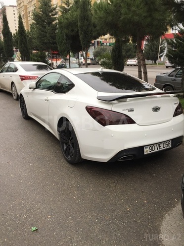 Hyundai Genesis 2010, 140,000 km - 2.0 l - Bakı