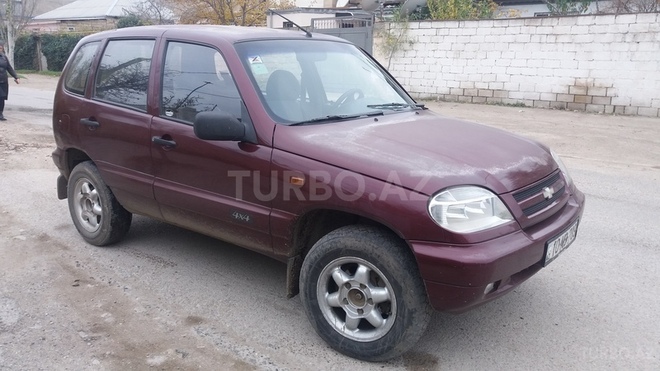Chevrolet Niva 2004, 324,652 km - 1.7 л - Sumqayıt
