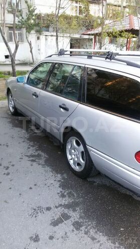 Mercedes E 230 1997, 300,000 km - 2.3 l - Bakı