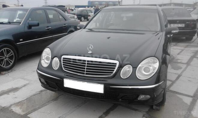 Mercedes E 270 2002, 222,525 km - 2.7 л - Sumqayıt