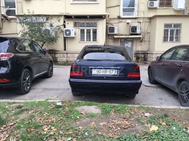 Mercedes C 200 1998, 254,000 km - 2.0 l - Bakı