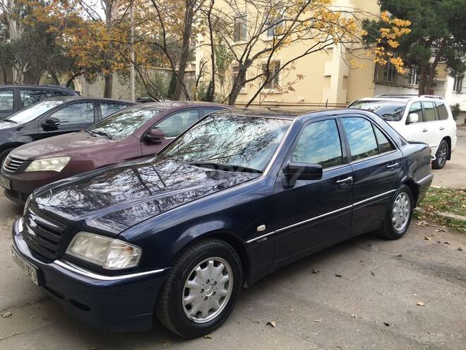 Mercedes C 200 1998, 254,000 km - 2.0 l - Bakı