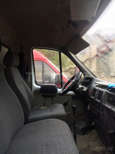 GAZ 2705 2002, 2,537 km - 2.4 l - Bakı