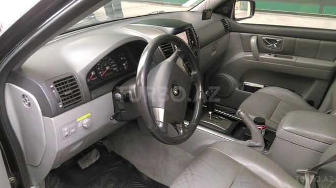 Kia Sorento 2004, 282,000 km - 2.5 l - Bakı