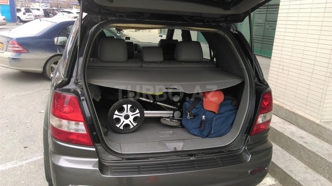 Kia Sorento 2004, 282,000 km - 2.5 l - Bakı