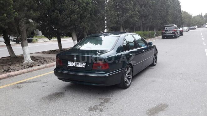 BMW 523 1997, 225,000 km - 2.5 l - Sumqayıt