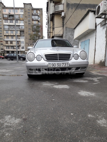 Mercedes E 200 2000, 273,000 km - 2.0 л - Bakı