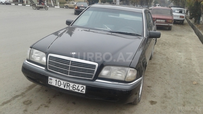 Mercedes C 200 1994, 235,000 km - 0.2 l - İmişli