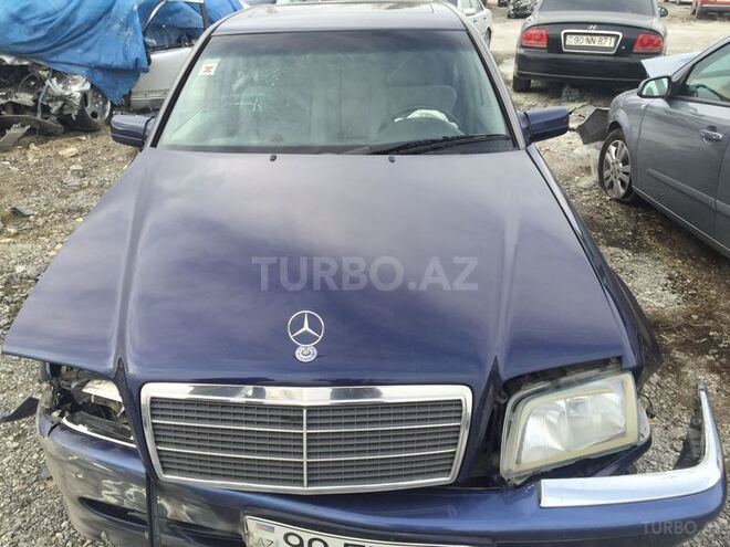 Mercedes C 230 1997, 198,000 km - 2.3 л - Bakı