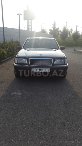 Mercedes C 240 2000, 331,165 km - 2.4 l - Şəmkir