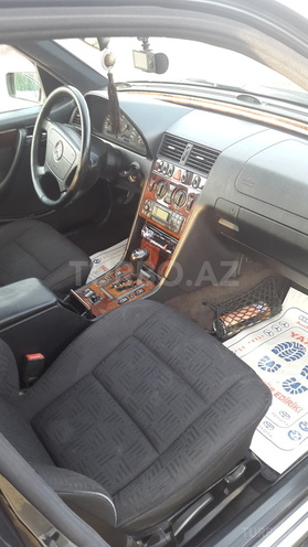 Mercedes C 240 2000, 331,165 km - 2.4 l - Şəmkir