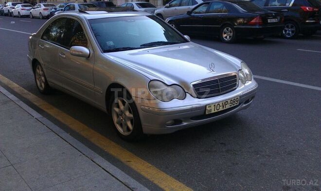 Mercedes C 240 2001, 150,000 km - 2.4 л - Bakı