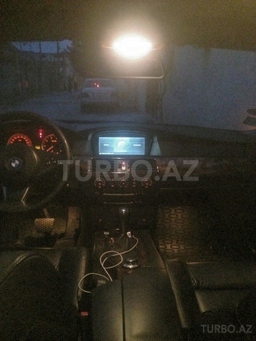 BMW 545 2005, 190,000 km - 4.5 л - Bakı