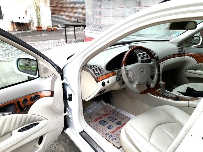 Mercedes E 320 2003, 252,000 km - 3.2 l - Bakı