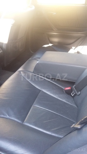 Mercedes E 320 2001, 129,000 km - 3.2 l - Bakı