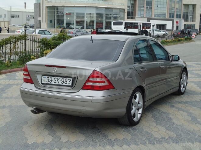 Mercedes C 250 2006, 230,000 km - 2.5 л - Bakı