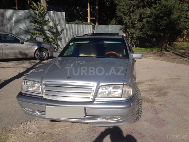 Mercedes C 240 1998, 23,900 km - 2.4 л - Bakı