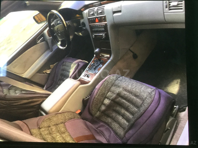 Mercedes E 320 1997, 287,900 km - 3.2 л - Bakı