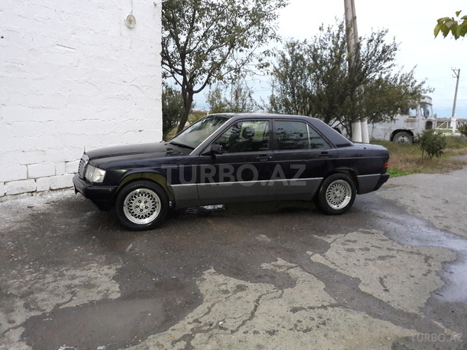 Mercedes 190 1992, 271,088 km - 2.0 l - Sumqayıt