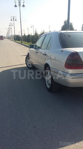 Mercedes C 220 1997, 185,000 km - 2.2 l - Bakı