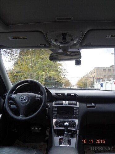 Mercedes C 230 2006, 250,000 km - 2.5 l - Bakı