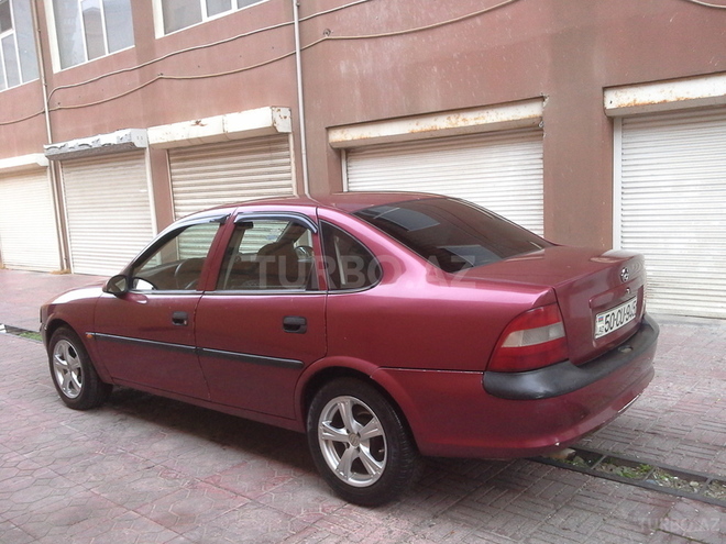 Opel Vectra 1998, 235,200 km - 1.6 l - Bakı