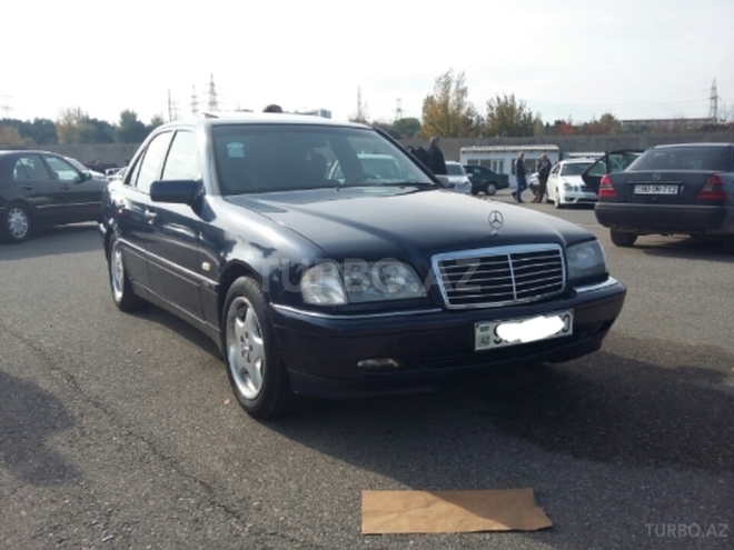 Mercedes C 240 1997, 278,000 km - 2.4 l - Xırdalan