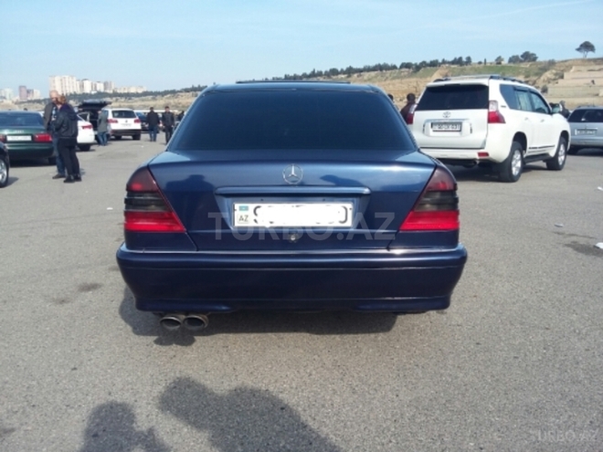 Mercedes C 240 1997, 278,000 km - 2.4 l - Xırdalan