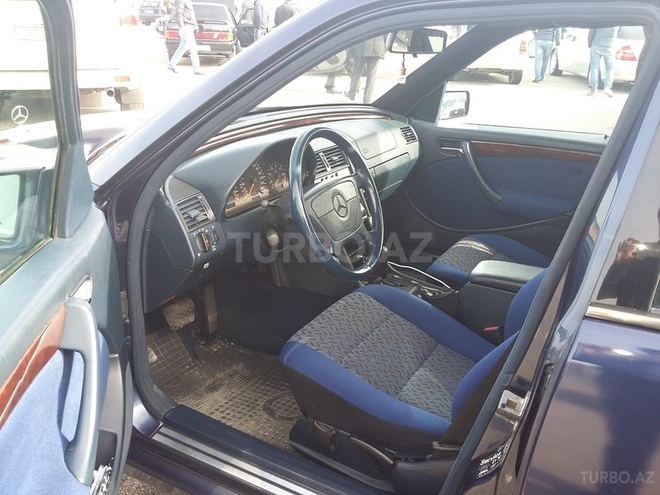 Mercedes C 240 1997, 278,000 km - 2.4 l - Xırdalan