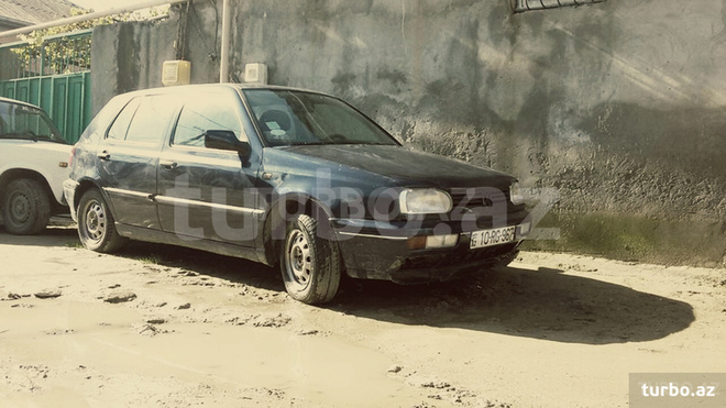 Volkswagen Golf 1992, 10,000 km - 1.8 л - Bakı