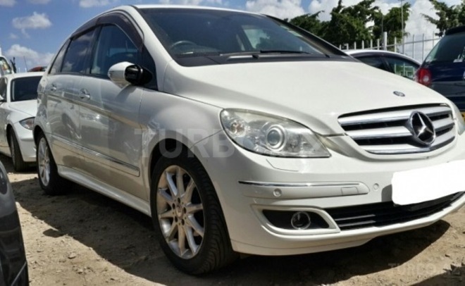 Mercedes B 170 2006, 130,000 km - 1.7 l - Xaçmaz