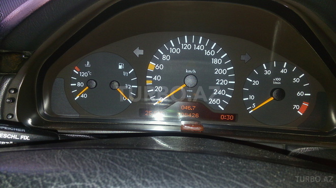 Mercedes E 280 1996, 308,000 km - 2.8 л - Bakı