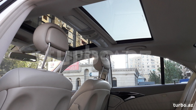 Mercedes E 320 2003, 252,000 km - 3.2 л - Bakı