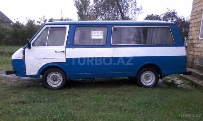 RAF  1985, 300,000 km - 2.4 l - Lənkəran