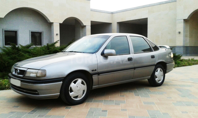 Opel Vectra 1995, 231,091 km - 1.6 l - Bakı