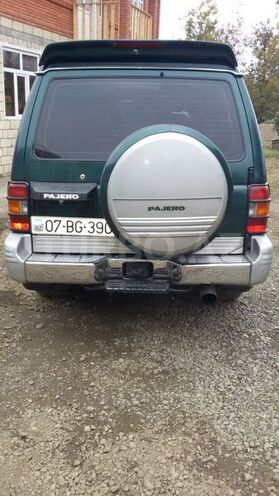 Mitsubishi Pajero 1992, 250,000 km - 2.5 l - Astara