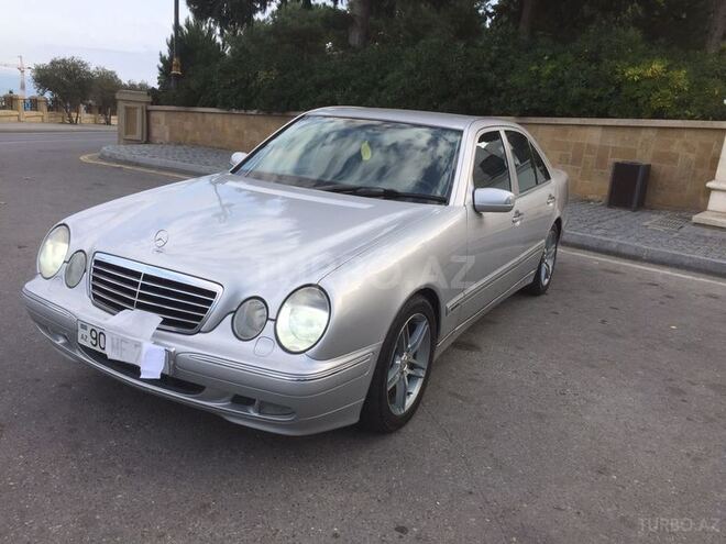 Mercedes E 240 2000, 173,000 km - 2.6 l - Bakı