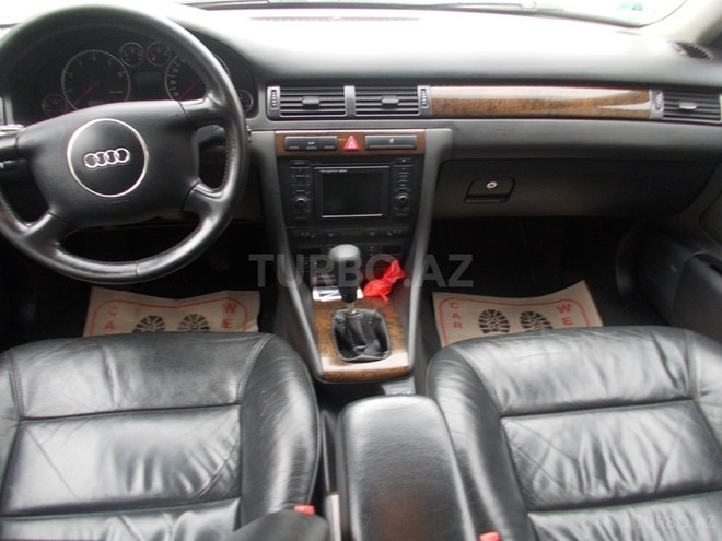 Audi A6 2003, 178,000 km - 2.4 l - Bakı