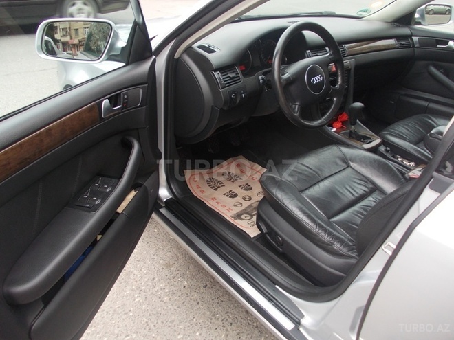 Audi A6 2003, 178,000 km - 2.4 l - Bakı