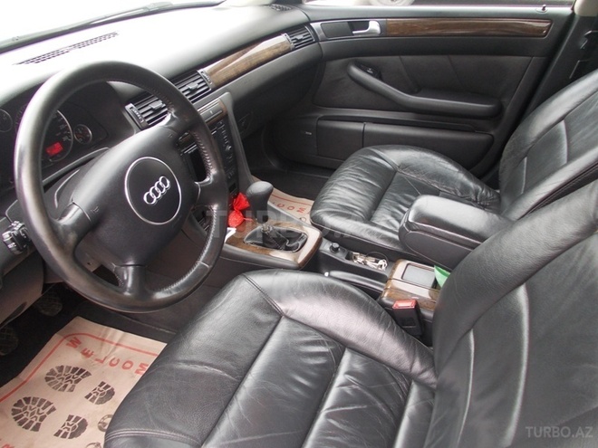Audi A6 2003, 178,000 km - 2.4 l - Bakı