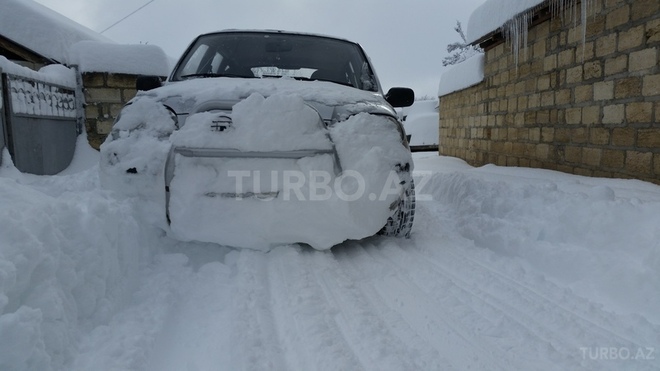 Chevrolet Niva 2005, 128,000 km - 1.7 l - Qusar
