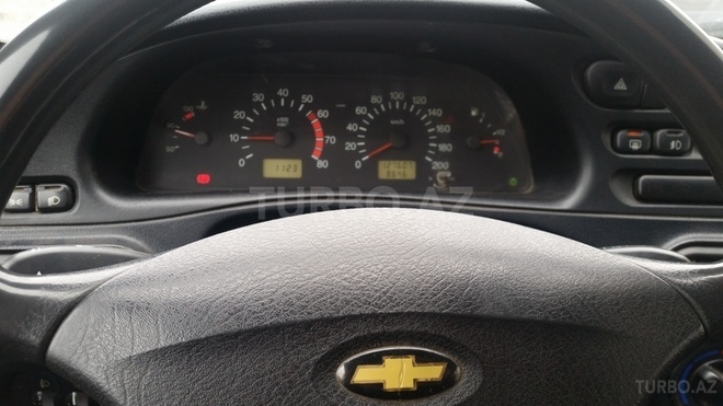 Chevrolet Niva 2005, 128,000 km - 1.7 l - Qusar