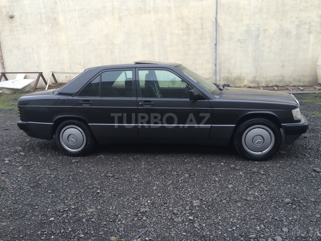 Mercedes 190 1990, 290,618 km - 1.8 l - Bakı