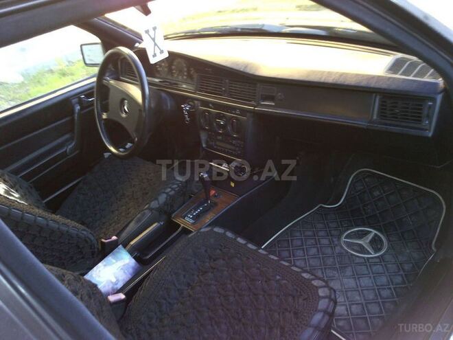 Mercedes 190 1990, 290,618 km - 1.8 l - Bakı