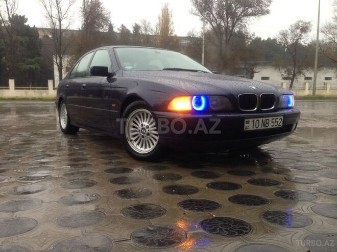 BMW 523 1998, 296,000 km - 2.5 l - Sumqayıt